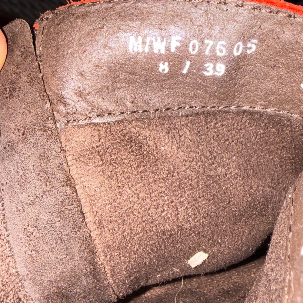 Born Red Size 8 Leather Western Ankle Boot Zip Round Toe Women Festival Cowgirl - Picture 9 of 9